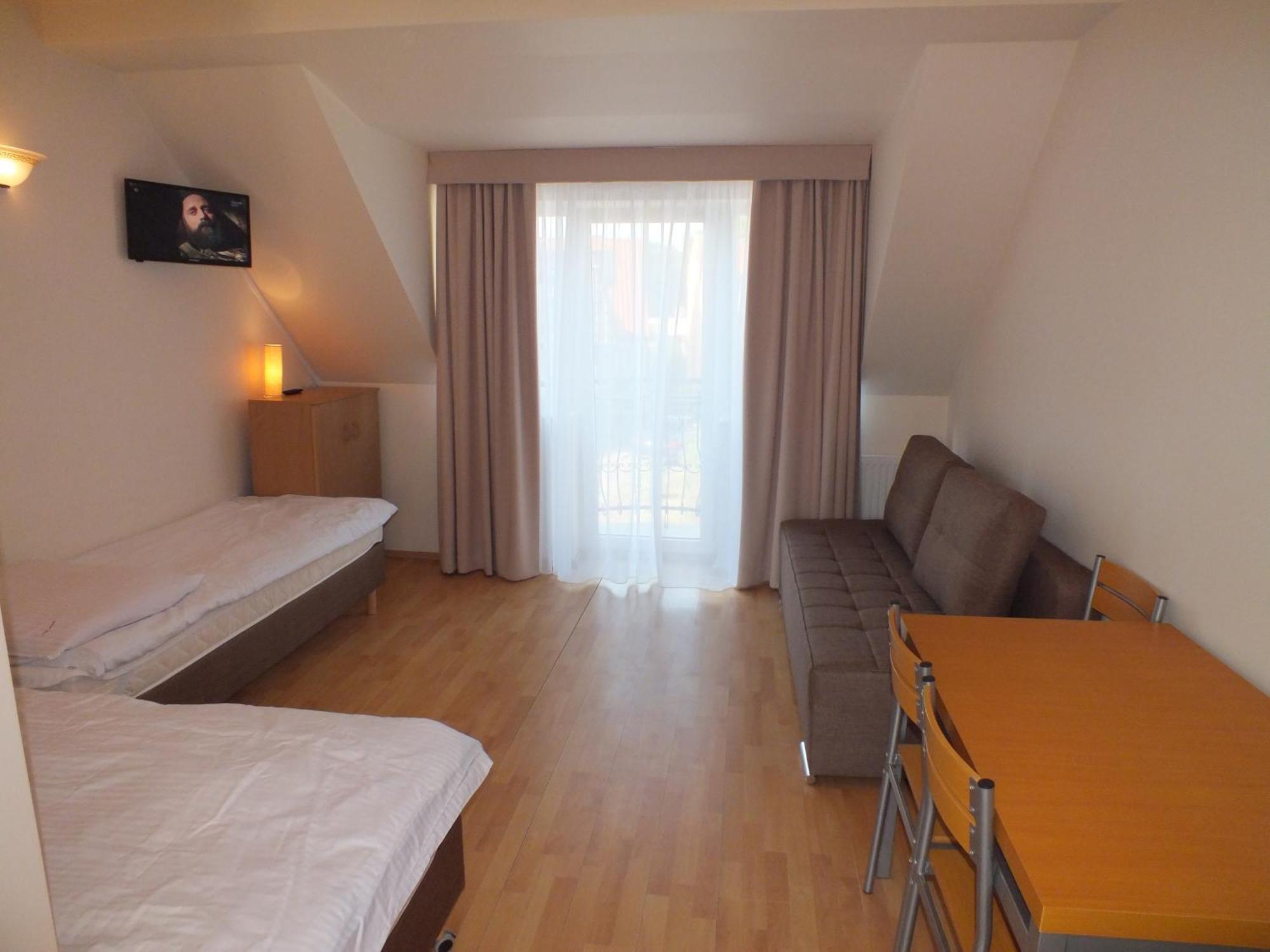 Piotrus Pan Hotel Niechorze Exterior photo