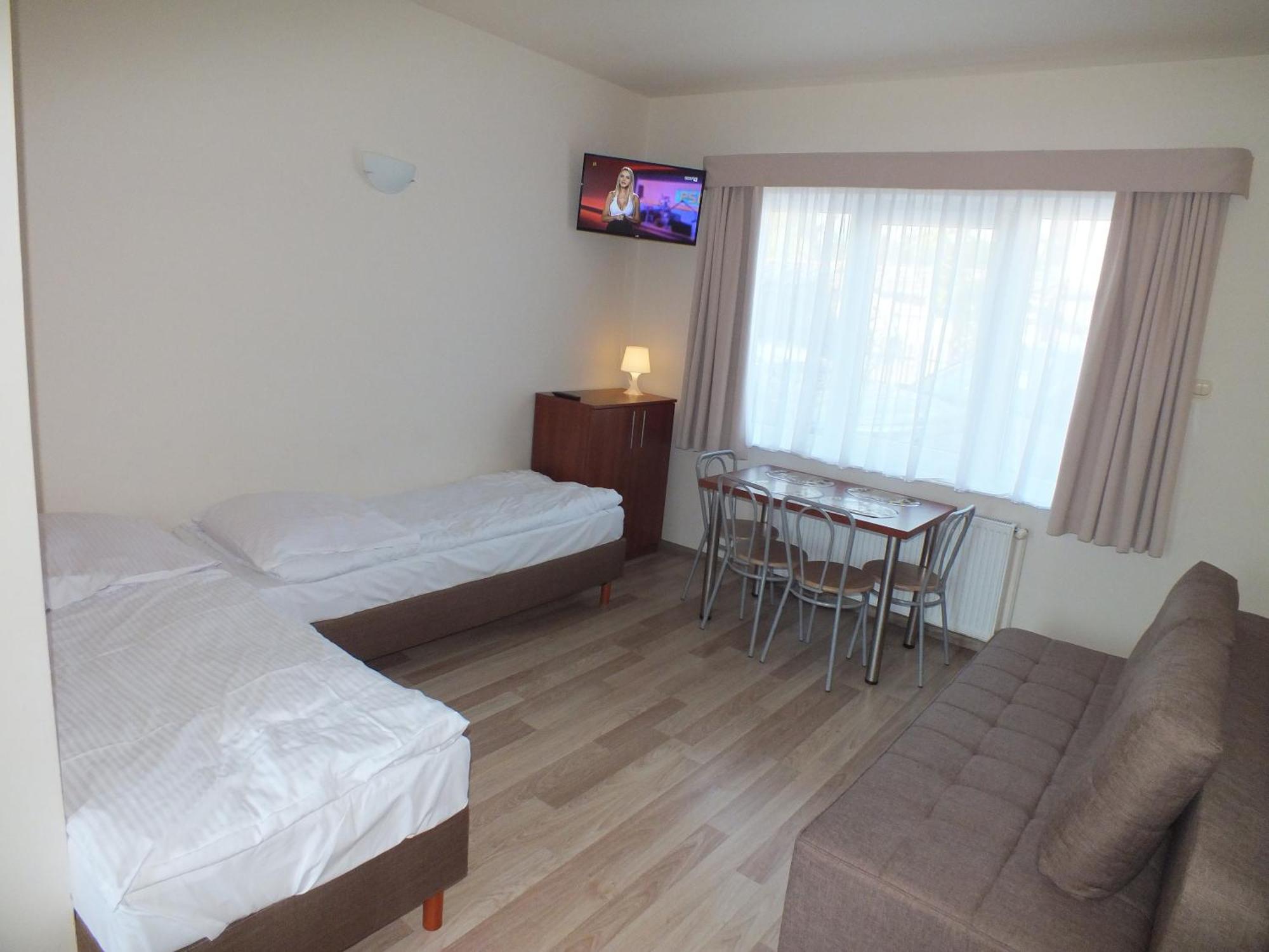 Piotrus Pan Hotel Niechorze Exterior photo